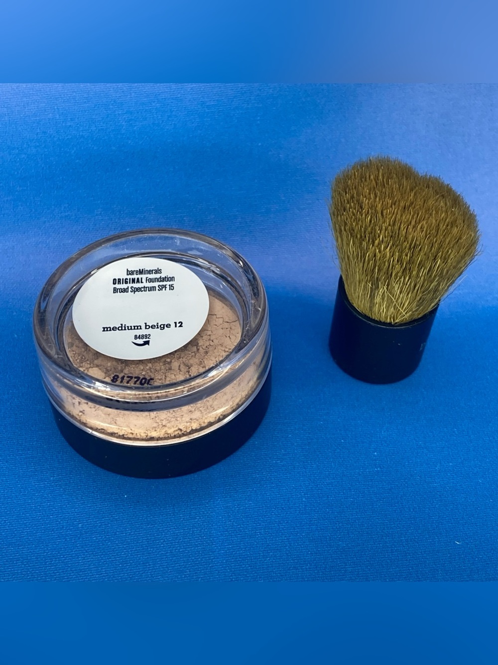 bareMinerals Original Foundation Sample Size .03 oz with brush - Medium Beige 12 - Picture 3 of 3
